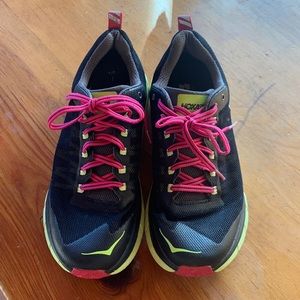 Hoka One One Challenger ATR 4 Tennis Shoes Sneakers 8 Black Lime Hot Pink
